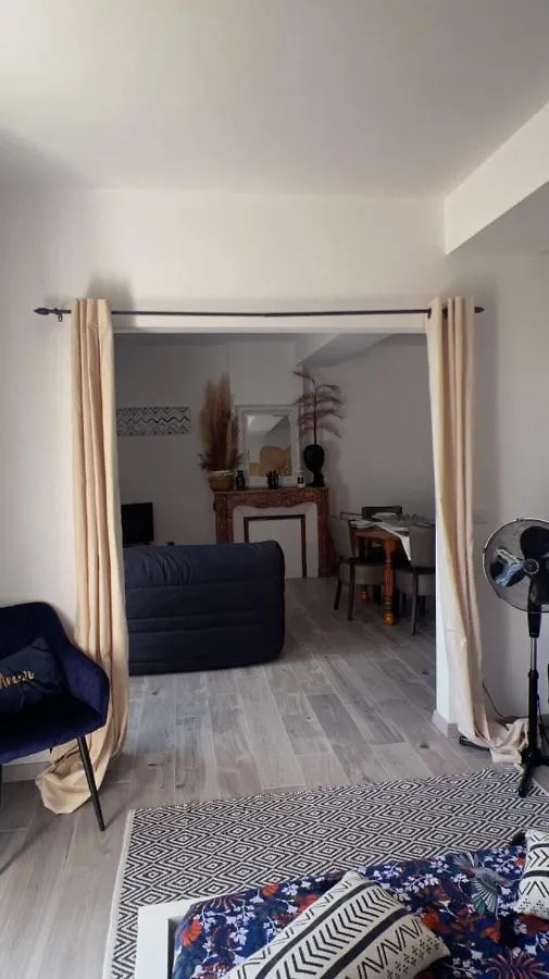 Appartement Prive « Rive Droite » Serrieres  France